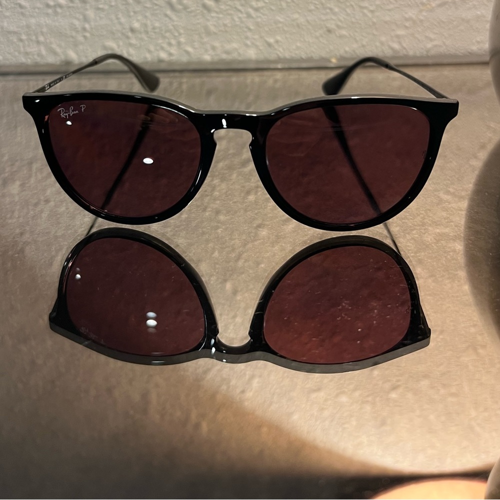 Ray-Ban Erika RB4171 polarized purple classic